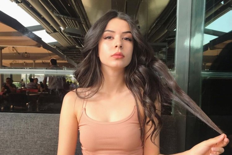 Cansu Öktem (AyuHere)  kimdir? Sevgilisi kim?