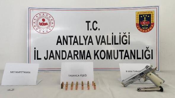 Kaşta jandarma suça geçit vermiyor