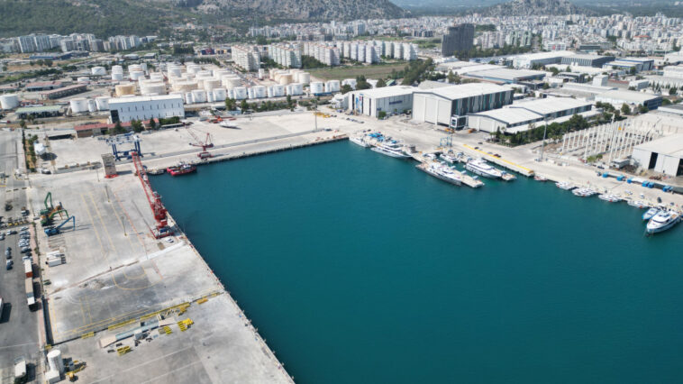 Antalya Serbest Bölgesi 30 bin kişiye istihdam sağlıyor