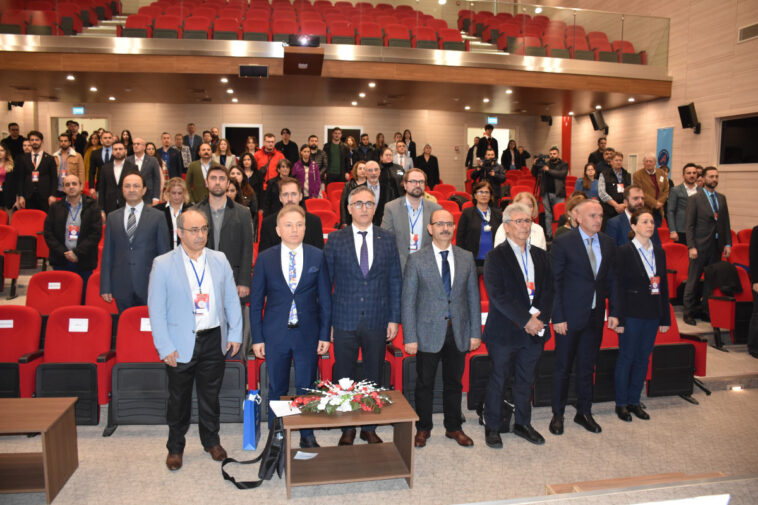 Uluslararası Bilim Forumu Antalya'da başladı