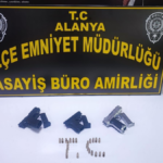 Alanyalı kovboylar tutuklandı