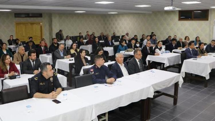 Kemerde eğitim öğretim dönemi asayiş ve trafik tedbirleri toplantısı yapıldı