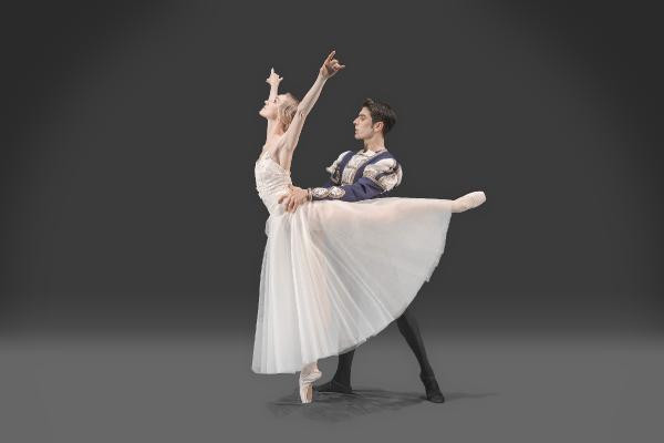 'Giselle' sezonun ilk bale prömiyeri