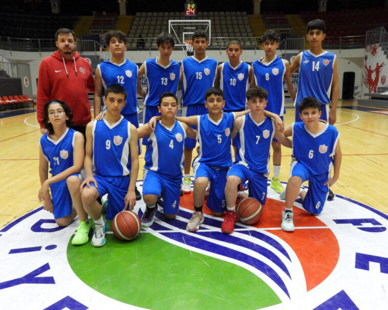 Kepez bir yılda bin basketbolcu yetiştirdi