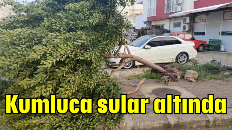 Kumluca sular altında