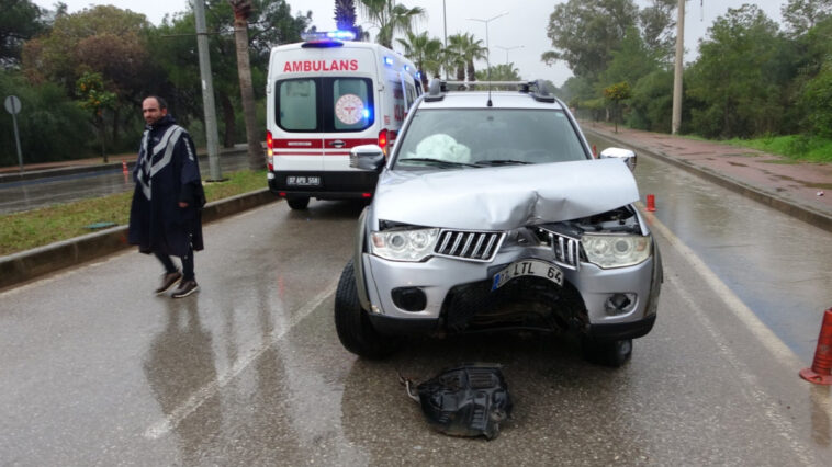 Manavgat'ta kaza 2 kişi yaralandı