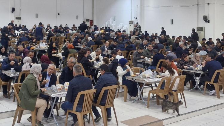 Esnaf iftarda buluştu