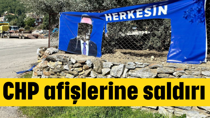 CHP afişlerine saldırı