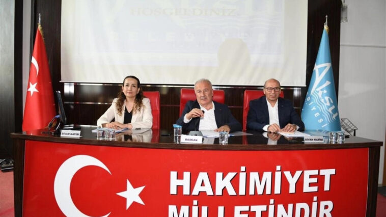 Halil Şahin son meclisini yaptı