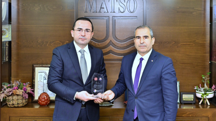 MATSO'ya TOBB'den plaket