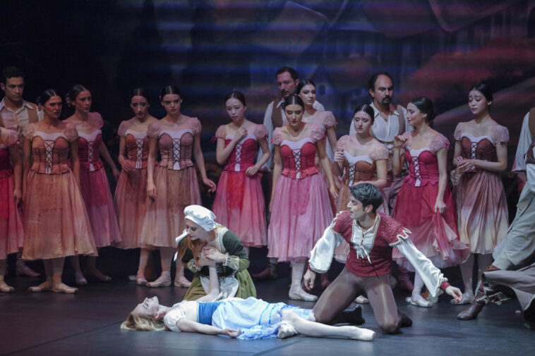 Opera ve Bale'de 'Giselle' sahneleniyo