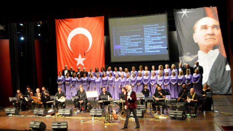 Konserde Orhan Gencebay sürprizi