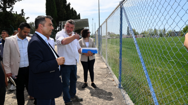 Başkan Kara, Yağlı Güreş Ligi sahasını denetledi