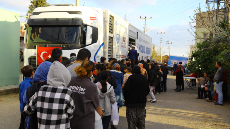 Büyükşehir'in iftar ikramları devam ediyor