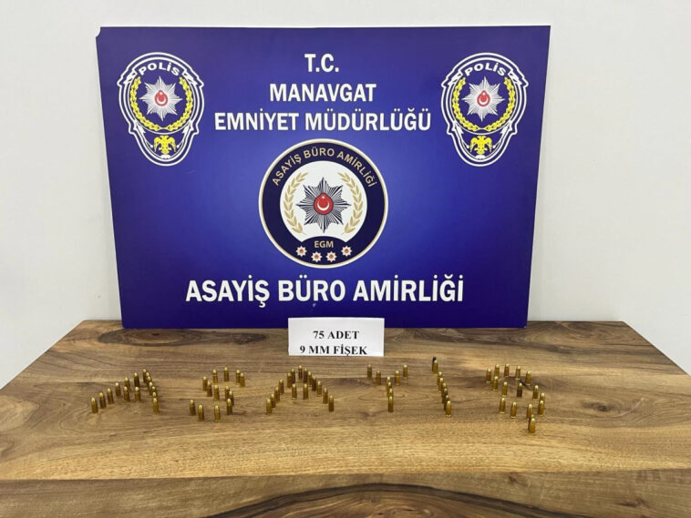 Manavgat'ta aranması olan 7 kişi yakalandı