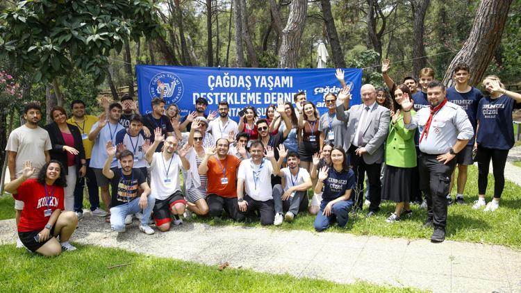 ÇYDD öğrencileri, Büyükşehir Gençlik Kampında