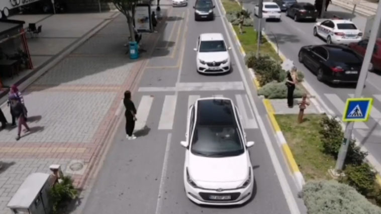 Alanya'da dron destekli uygulamada 31 araca ceza uygulandı