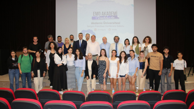 İletişim Fakültesi'nde 'Akademi Anadolu'da semineri düzenlendi