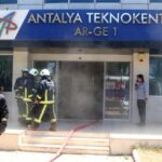 Teknokent AR-GE binasında çıkan yangın söndürüldü