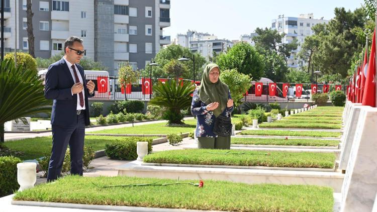 Kepezde bayram öncesi şehit aileleri unutulmadı