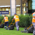 Antalya Otogarı'nda bayram temizliği