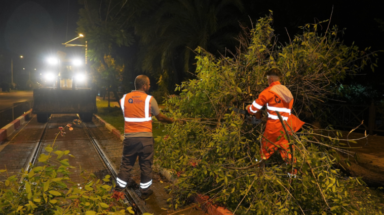 Antalya'da büyükşehirden anında müdahale