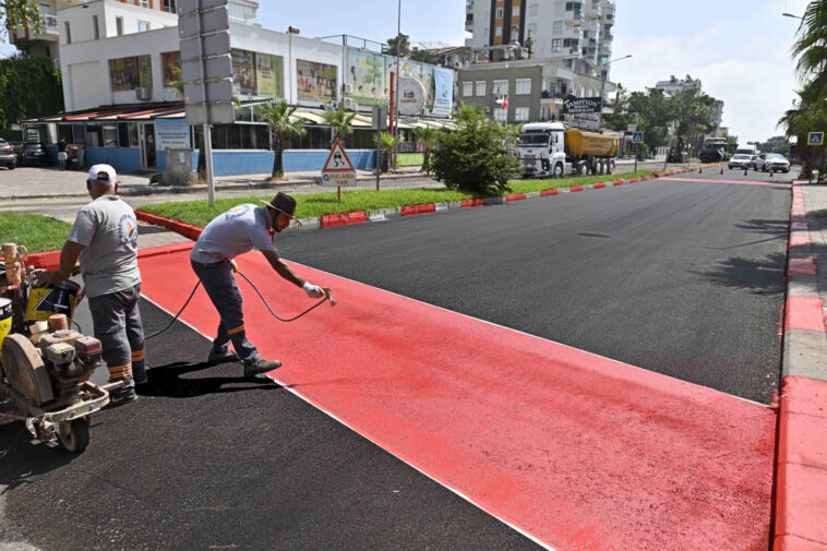 Lara Caddesi yepyeni