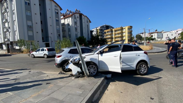 Serik'teki kazada 1,5 yaşındaki bebek yaralandı