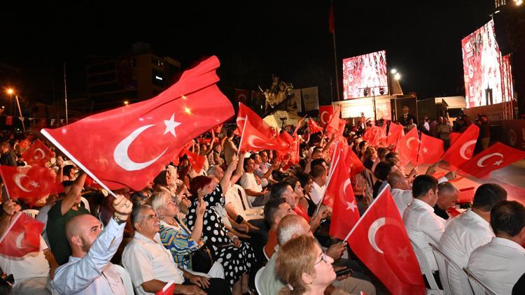 Antalyada 15 Temmuz Demokrasi ve Milli Birlik Günü coşkusu