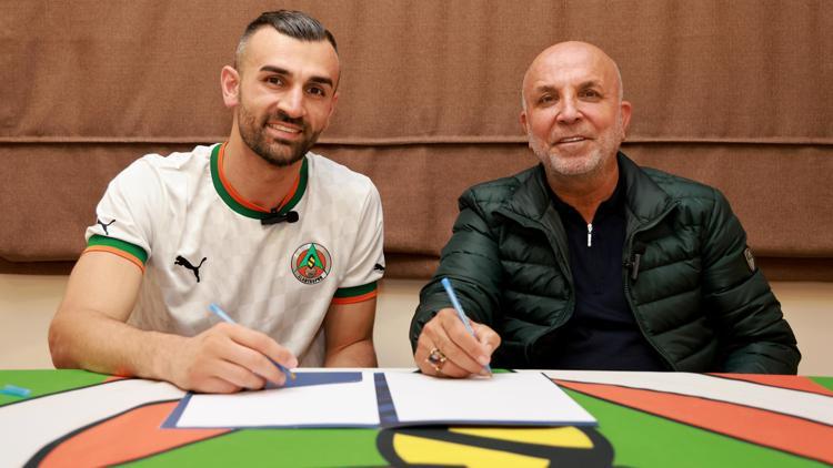 Alanyaspor, Serdar Dursun ile sözleşme imzaladı