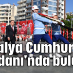 Antalya Cumhuriyet Meydanı'nda buluştu