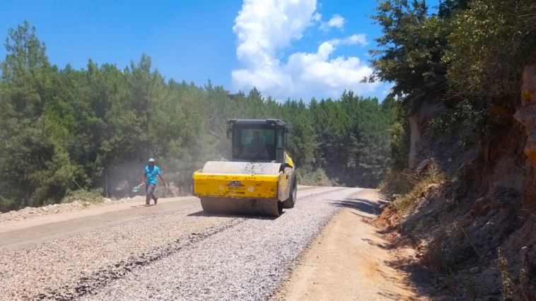 Büyükşehir Alanya Yaylakonak yolunu yeniledi