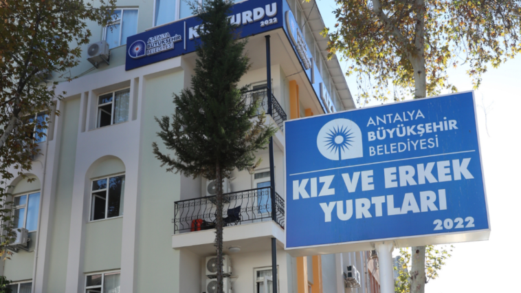 Büyükşehir yurtlarında kayıtlar başladı