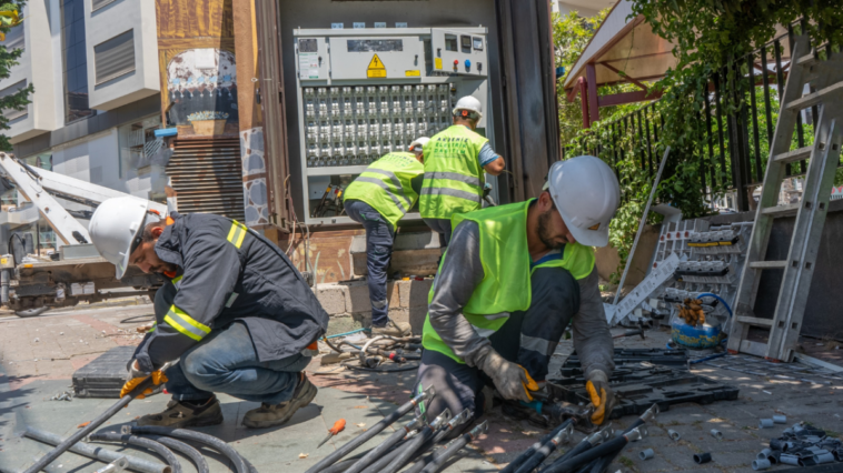 Sıcaklar elektrik tüketiminde rekor kırdırıyor