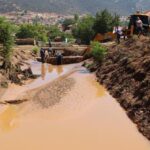 Sel basan ev ve arazilerde hasar tespit çalışması