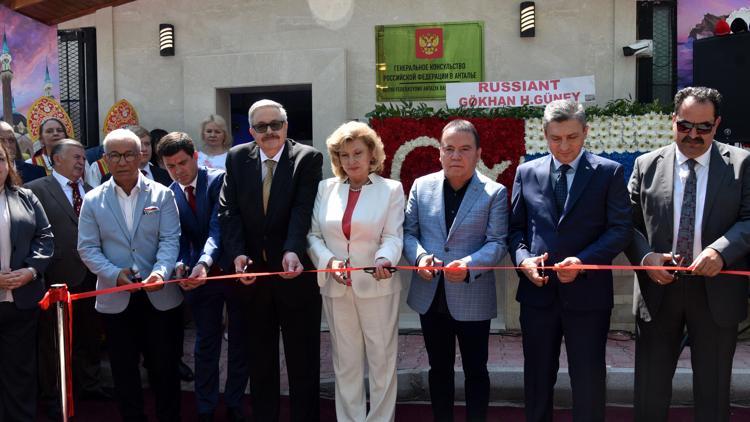 Rus Büyükelçi Erkhov, Antalyada başkonsolosluk binası açılışına katıldı