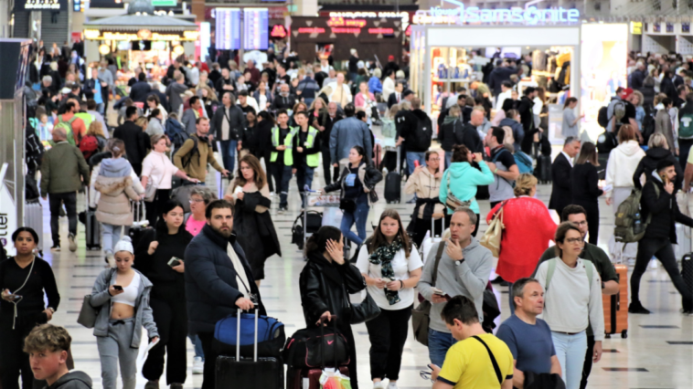 Antalya'ya temmuz ayında 9 milyon turist geldi