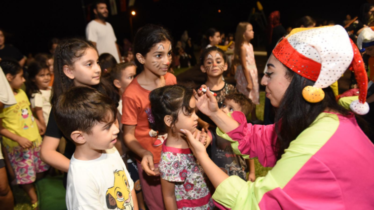 Kepez'de çocuklar eğlendi, parklar şenlendi