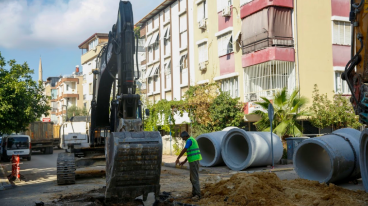 Kepez'in Yükseliş Mahallesi yağmur suyu drenaj hattına kavuşuyor