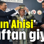 'Yılın Ahisi' kaftan giydi