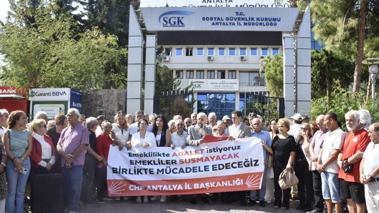 CHPden emekli çıkışı