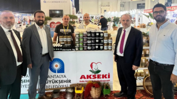 ALKÜ YÖREX'e katıldı