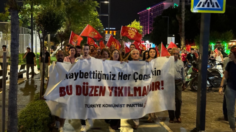 Antalya'da Narin eylemi