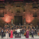 Aspendos'ta müzik dolu gece