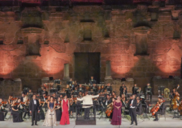 Aspendos'ta müzik dolu gece