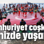 Cumhuriyet coşkusu denizde yaşandı