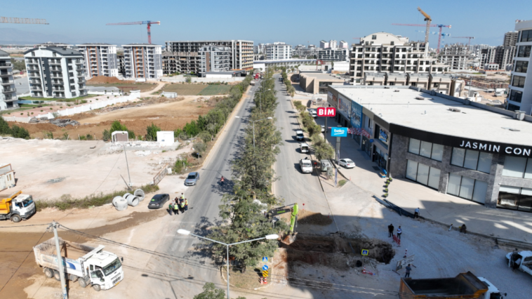 Kardeş Kentler Caddesi'nde trafik güvenliği sağlandı