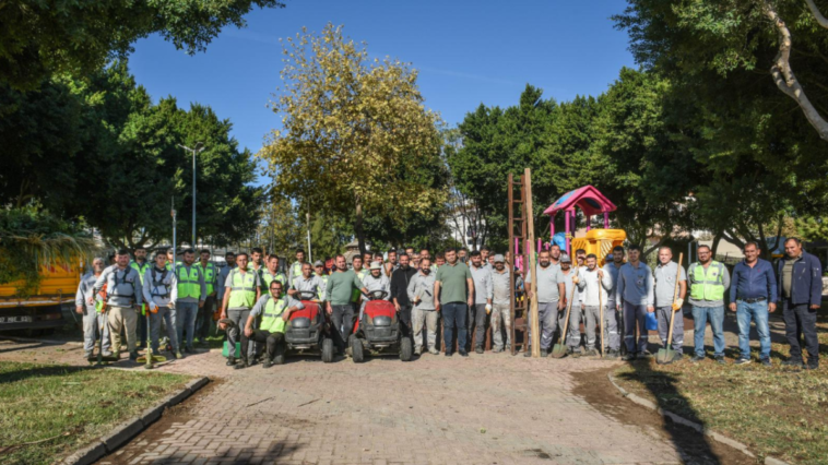 Kepez'de belediye her hafta bir mahalleyi güzelleştiriyor