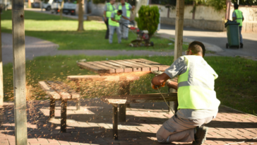 Kepez'de Kültür Mahallesi'ndeki park yenilendi