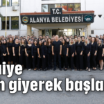 Mesaiye siyah giyerek başladılar